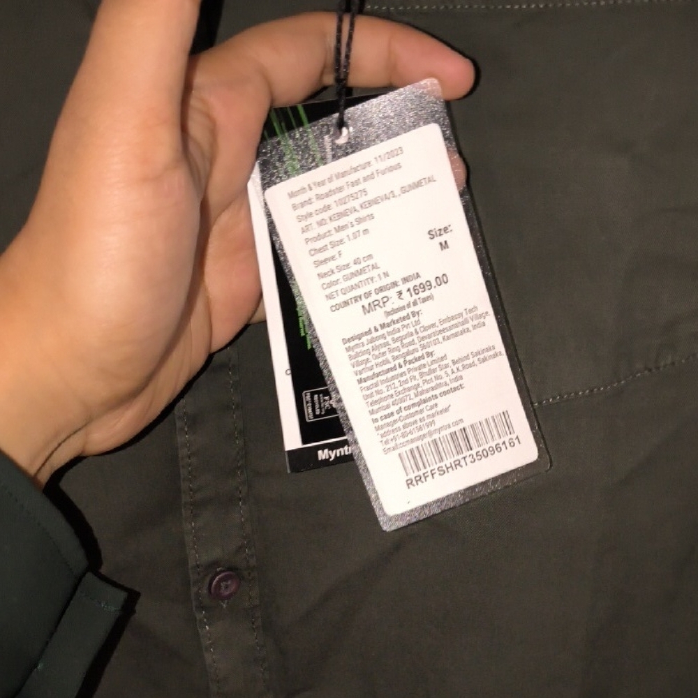 NWT The Roadster Life Co. | Men's Olive Casual Button Down Shirt - Picture 3 of 8